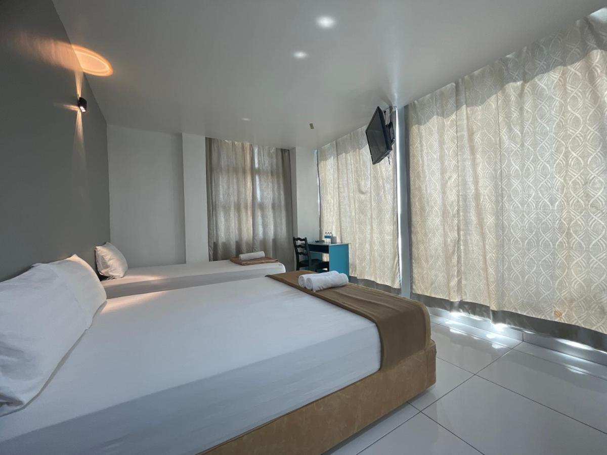 Hotel Lavender Inn Malacca Exterior photo